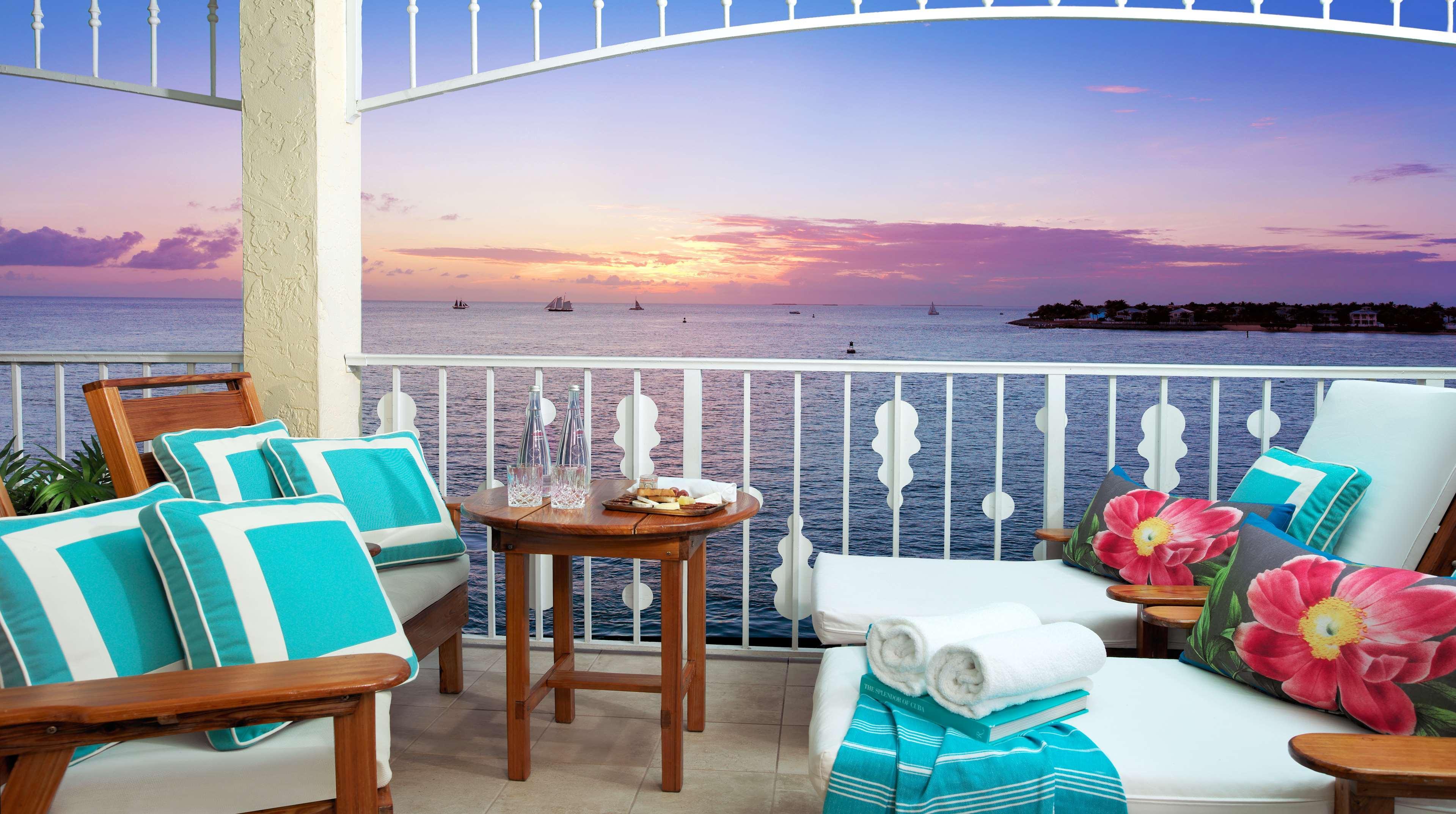 Ocean Key Resort & Spa, A Noble House Resort Кей Уест Екстериор снимка