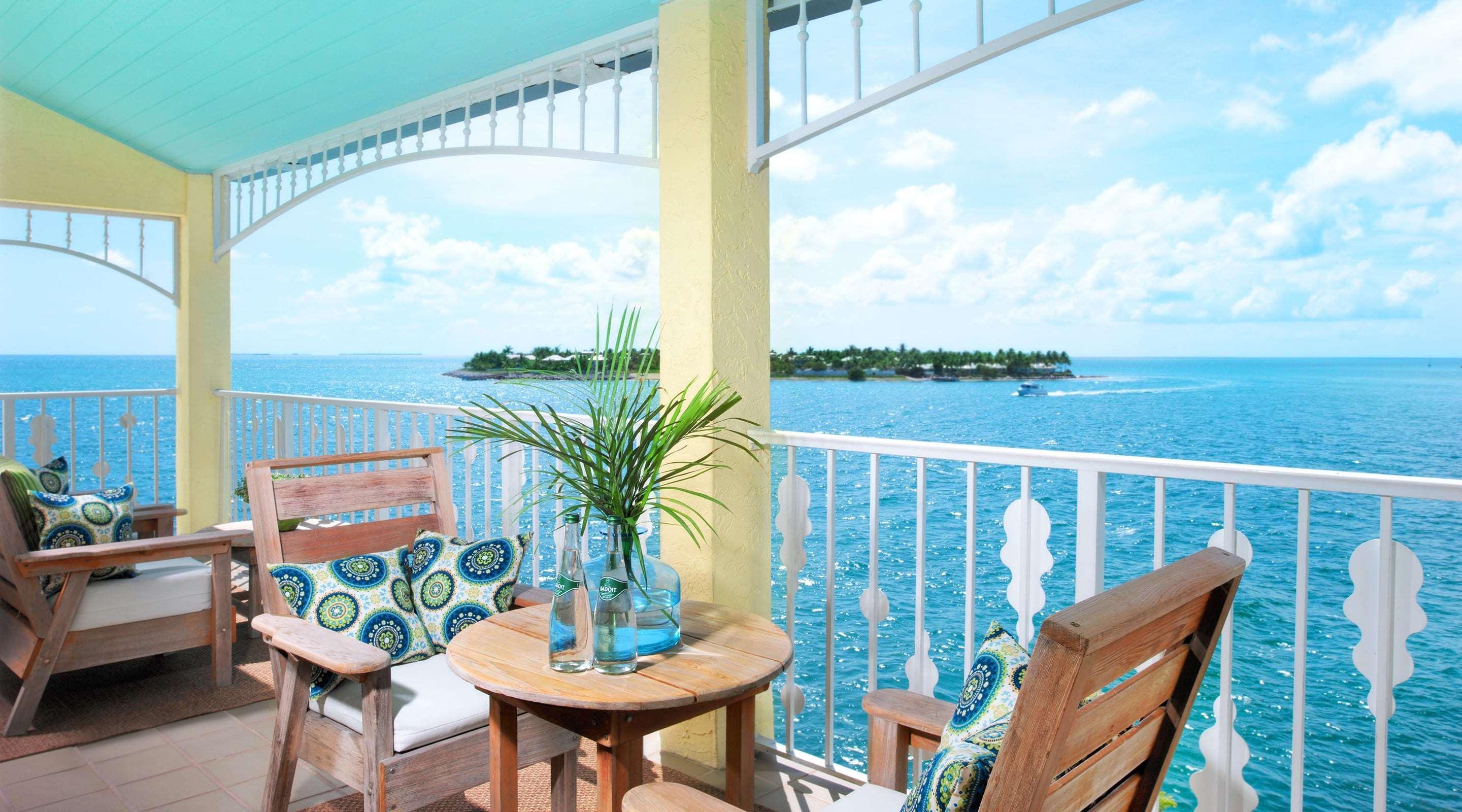 Ocean Key Resort & Spa, A Noble House Resort Кей Уест Екстериор снимка