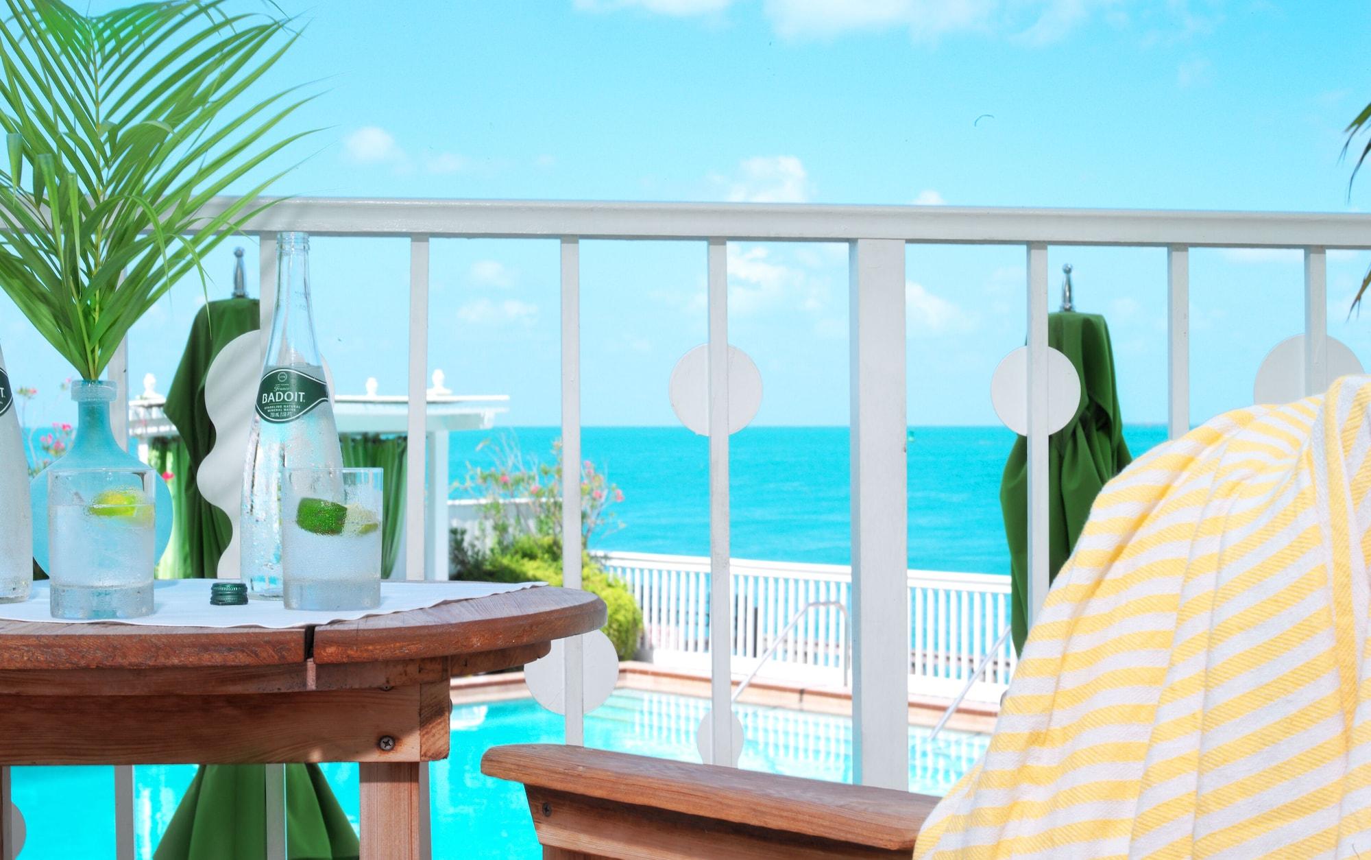 Ocean Key Resort & Spa, A Noble House Resort Кей Уест Екстериор снимка
