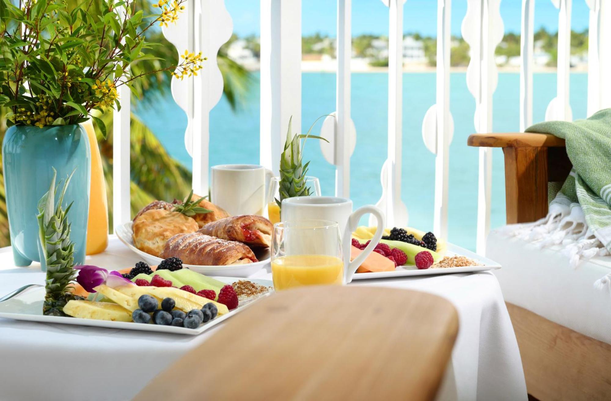 Ocean Key Resort & Spa, A Noble House Resort Кей Уест Екстериор снимка